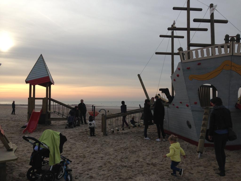 Studio Zeezicht Oostende Buitenkant foto